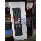 Капот MAN TGA ш.к. деф. (037)