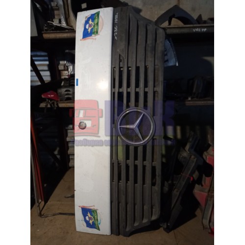 Капот Mercedes Actros в сборе деф. (722), 