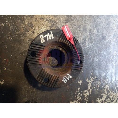 Фланец редуктора HL8 Mercedes (697), 