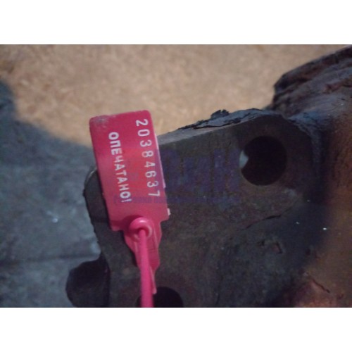 Цапфа (кулак поворотный) d=68 Renault Magnum (блок подш.) RH (637), -4