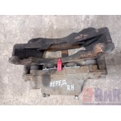 Суппорт передний Renault Premium 001728 RH (738)