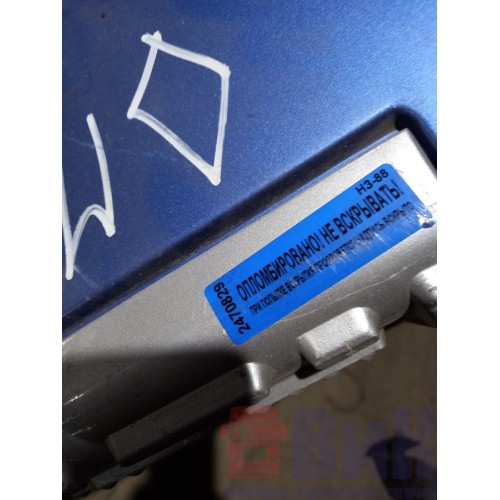 Подножка верхняя Renault Magnum деф. RH (829), 5000938580-1