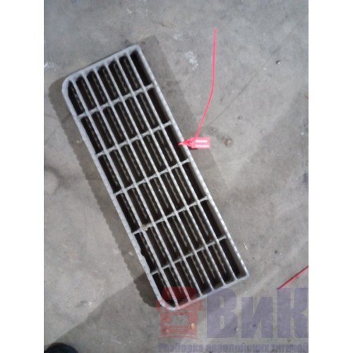 Накладка на подножку Renault Magnum (816), 