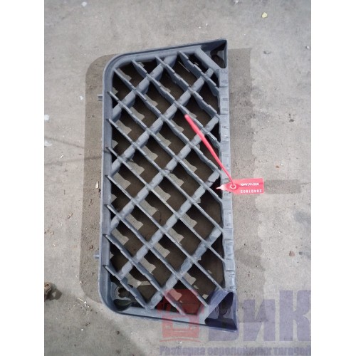 Накладка на подножку Renault Premium DXI RH (803), 