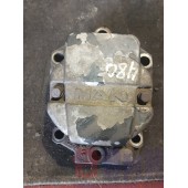 Проставка ось рокеров с клапанной крышкой MAN D2876 LF12 (645)