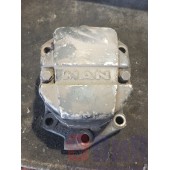 Проставка ось рокеров с клапанной крышкой MAN D2866-76 (621)