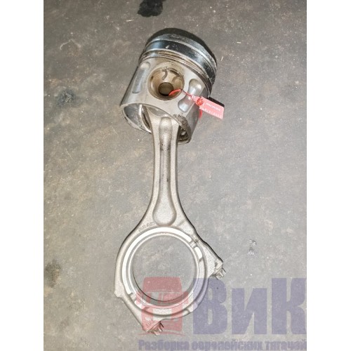Шатун MAN D2066 в сборе с поршнем (470), 