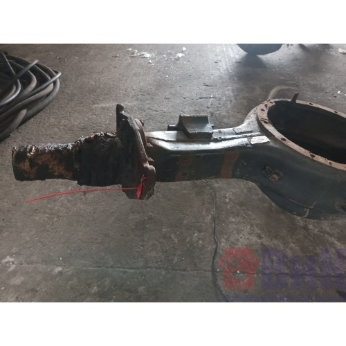 Корпус заднего моста (чулок) Iveco с опорниками (311), 7186785-9