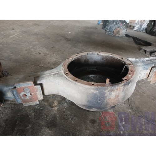 Корпус заднего моста (чулок) Iveco с опорниками (311), 7186785-5