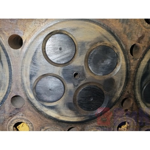 Головка блока цилиндров (ГБЦ) Renault Pr DXI-11 (467), 20464480-9