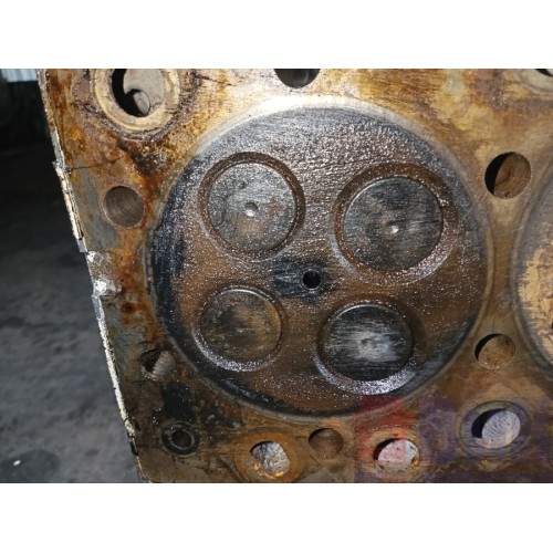 Головка блока цилиндров (ГБЦ) Volvo D11/DXI-11 (461), 21576282-6