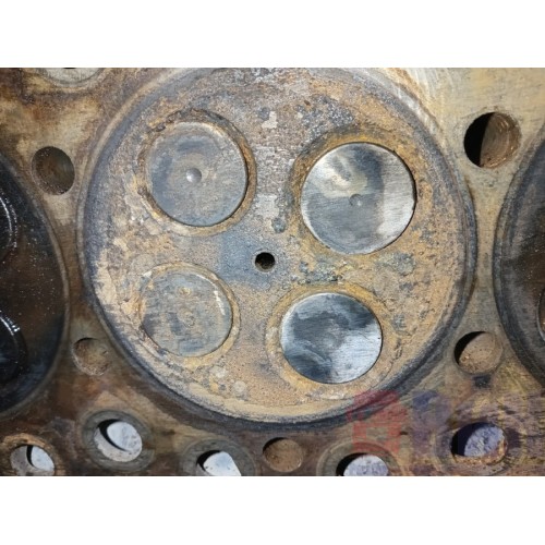 Головка блока цилиндров (ГБЦ) Volvo D11/DXI-11 (461), 21576282-4