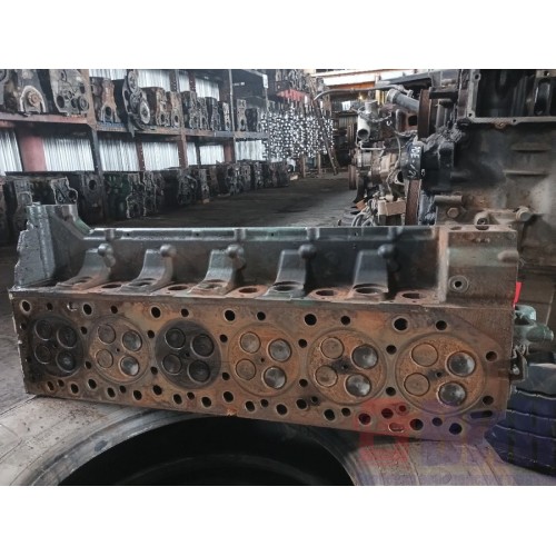 Головка блока цилиндров (ГБЦ) Volvo D11/DXI-11 (461), 21576282-8