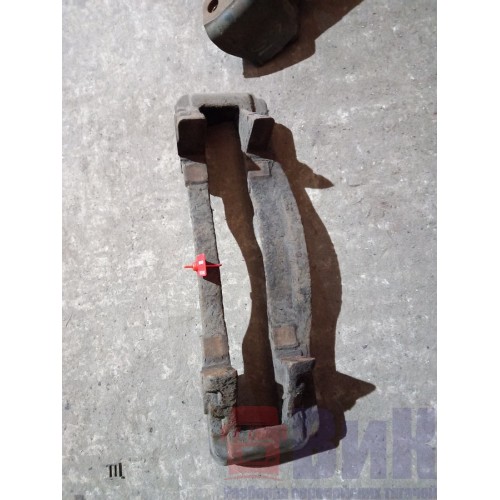 Скоба суппорта DAF (860), 