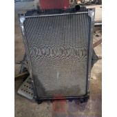 Радиатор основной Renault Magnum 010884 DXI 13 NISSENS (682)