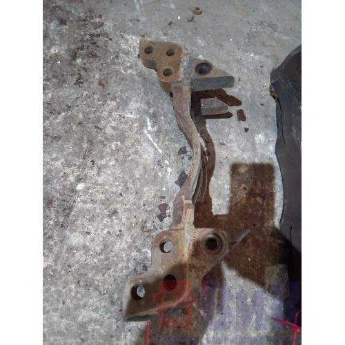 Скоба суппорта DAF (887), 