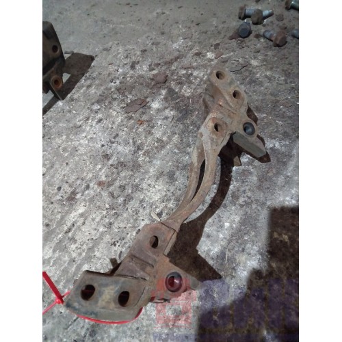 Скоба суппорта MAN (929), -2