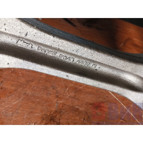 Шатун Renault MACK 440 (090), 5454267-2