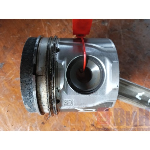 Шатун Renault DXI 7 в сборе с поршнем (022), -2