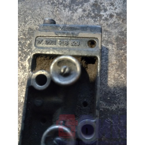 Клапан включений половинок КПП ZF (373), 0501208629-1