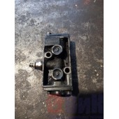 Клапан включений половинок КПП ZF (370)