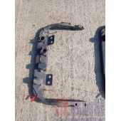 Кронштейн розеток Renault Magnum (729)