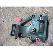 Кронштейн генератора+кронштейн компрессора кондиционера Volvo FH 480 673908 D13A (019)