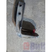 Кронштейн подушки ленивого моста Volvo FH 480 673908 нижний (915)