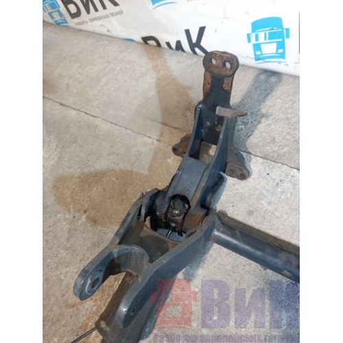 Торсион кабины Iveco stralis 387632 в сборе (540) , 5801345715-6