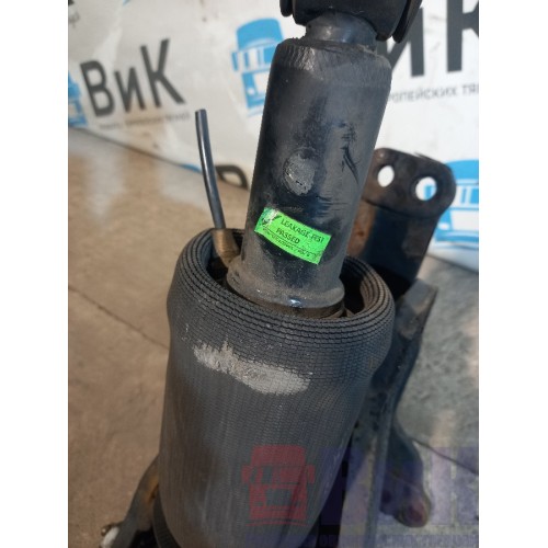 Торсион кабины Iveco stralis 387632 в сборе (540) , 5801345715-3