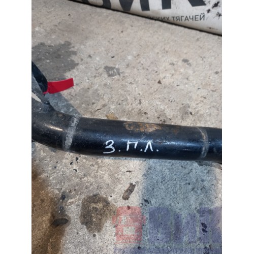 Кронштейн полукрыла (труба) Iveco stralis 387632 передний LH (471), -2