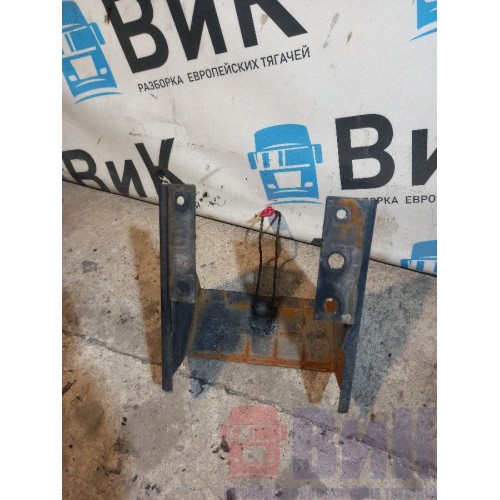 Кронштейн противооткатника Iveco Stralis 387632 (483), -2