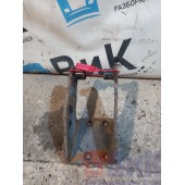 Кронштейн переднего амортизатора Iveco Stralis 387632 верхний LH (440)