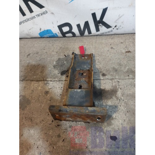 Кронштейн усилителя бампера Iveco stralis 387632 (420), -2