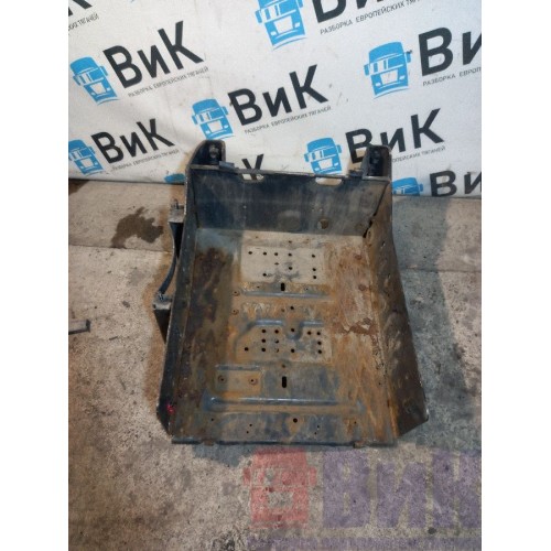 Ящик АКБ Iveco stralis 387632 (390), 