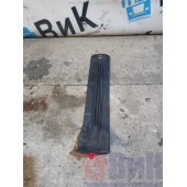 Прижим переднего крыла Scania P340 215449 верхний (356)