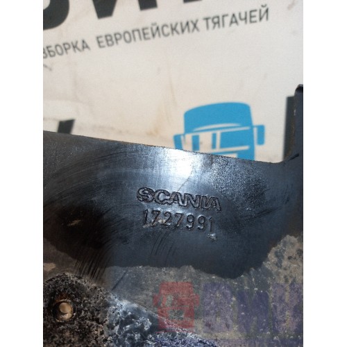 Кронштейн корпуса фары Scania P340 215449 LH (298), 1727991-1