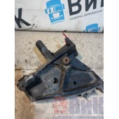 Кронштейн усилителя бампера Scania P340 215449 LH (275)