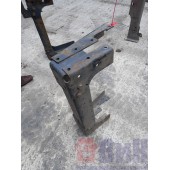 Траверса Renault Magnum Mack задняя (515)