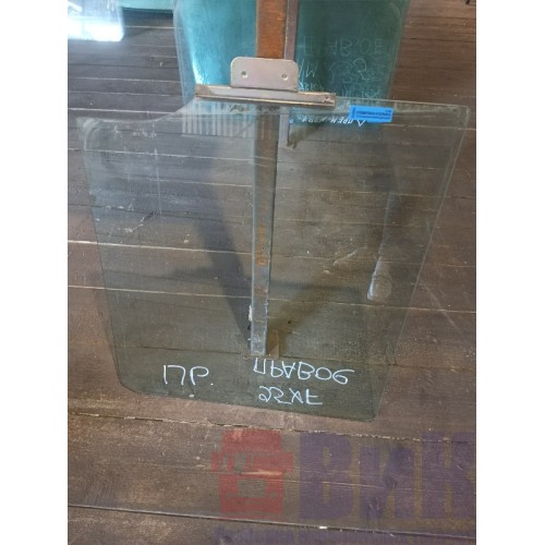 Стекло двери (основное) DAF 105/95 RH (853), 1284624