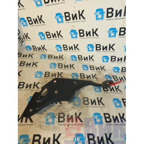 Кронштейн солнцезащитного козырька Scania P340 215449 (145), 1780732-3