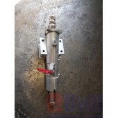 Часть рулевой колонки Renault Magnum 010884 (989) 