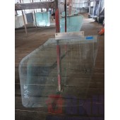 Стекло двери (основное) Renault Premium RH (908)