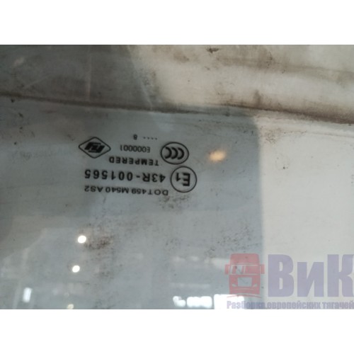 Стекло двери (основное) Renault Premium RH (911), -1