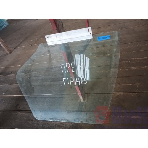 Стекло двери (основное) Renault Premium RH (917), -2