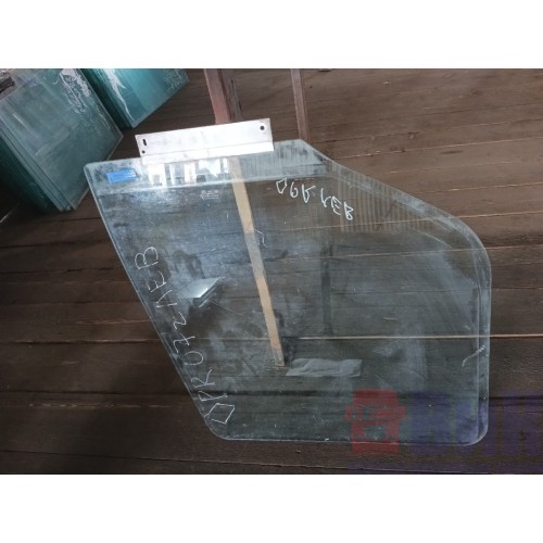 Стекло двери (основное) Renault Premium LH (930), -2