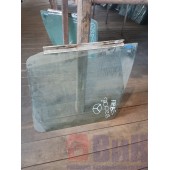 Стекло двери (основное) Mercedes Actros RH (963) 