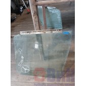 Стекло двери (основное) Mercedes Actros RH (961) 