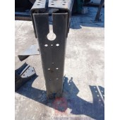 Траверса Renault/Volvo задняя (280)