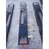 Усилитель бампера Renault Magnum DXI верхний (241)